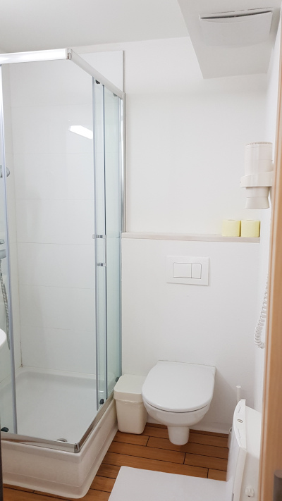 apartma kopalnica